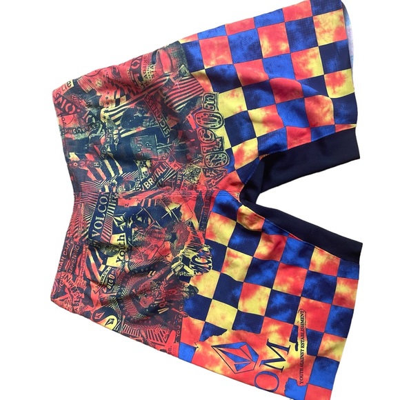Volcom Orange an Blue Extreme Breathable Skater Shorts - Picture 11 of 11